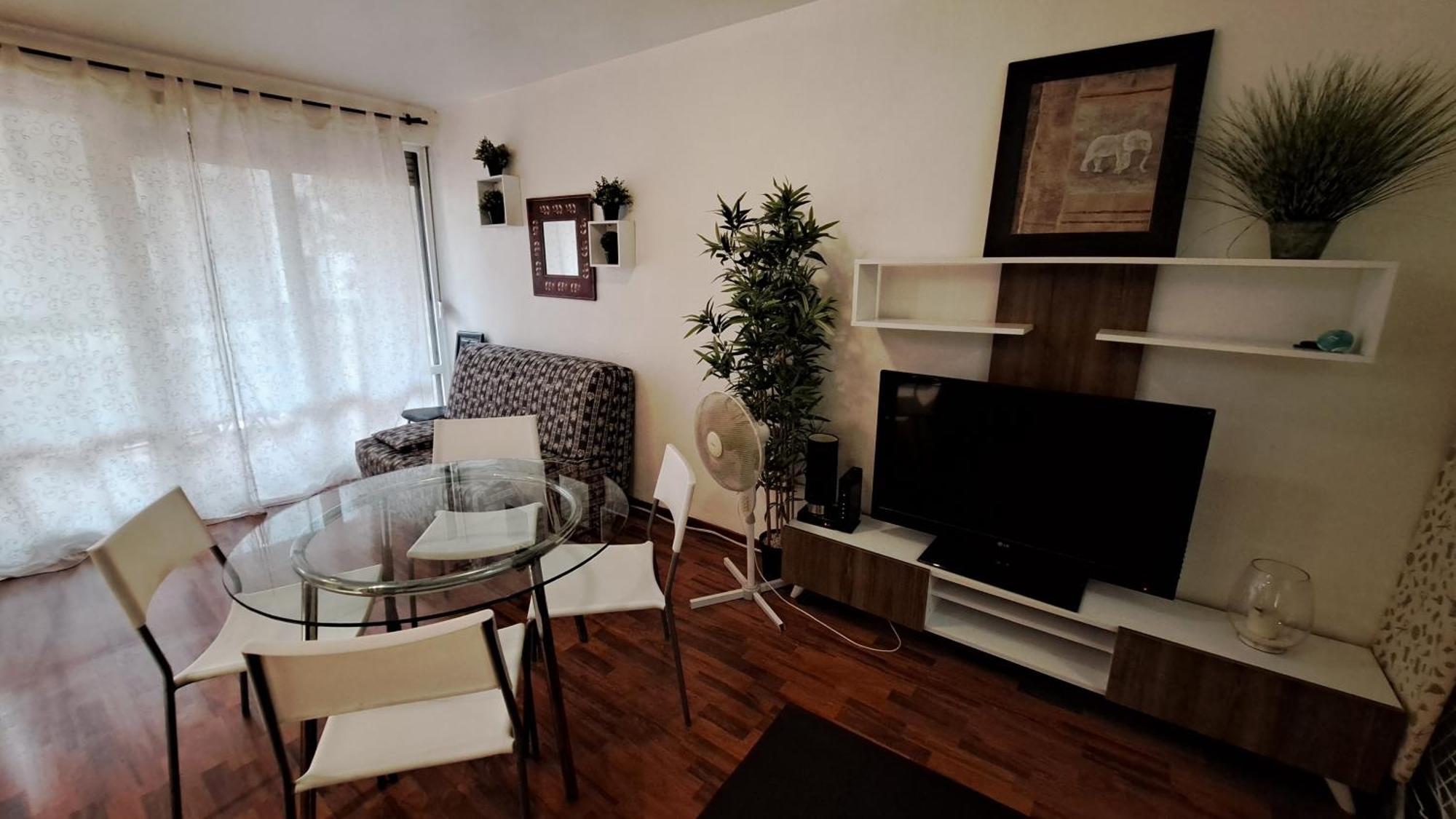 Cosy 33 M² Limite Lyon. Parking Privatif. * Bron